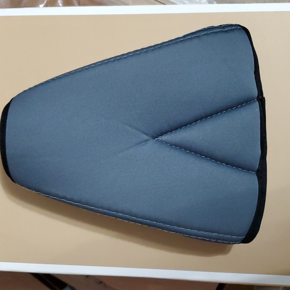 Toddler's seat belt cushion